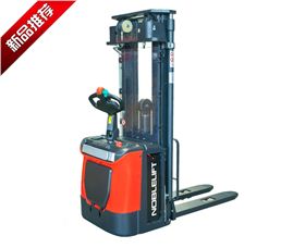 諾力電動(dòng)堆高車(chē)