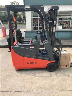 南京龍工倉儲叉車 南京龍工倉儲叉車