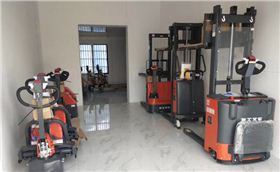 電動(dòng)堆高車