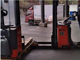 淮安電動堆高車