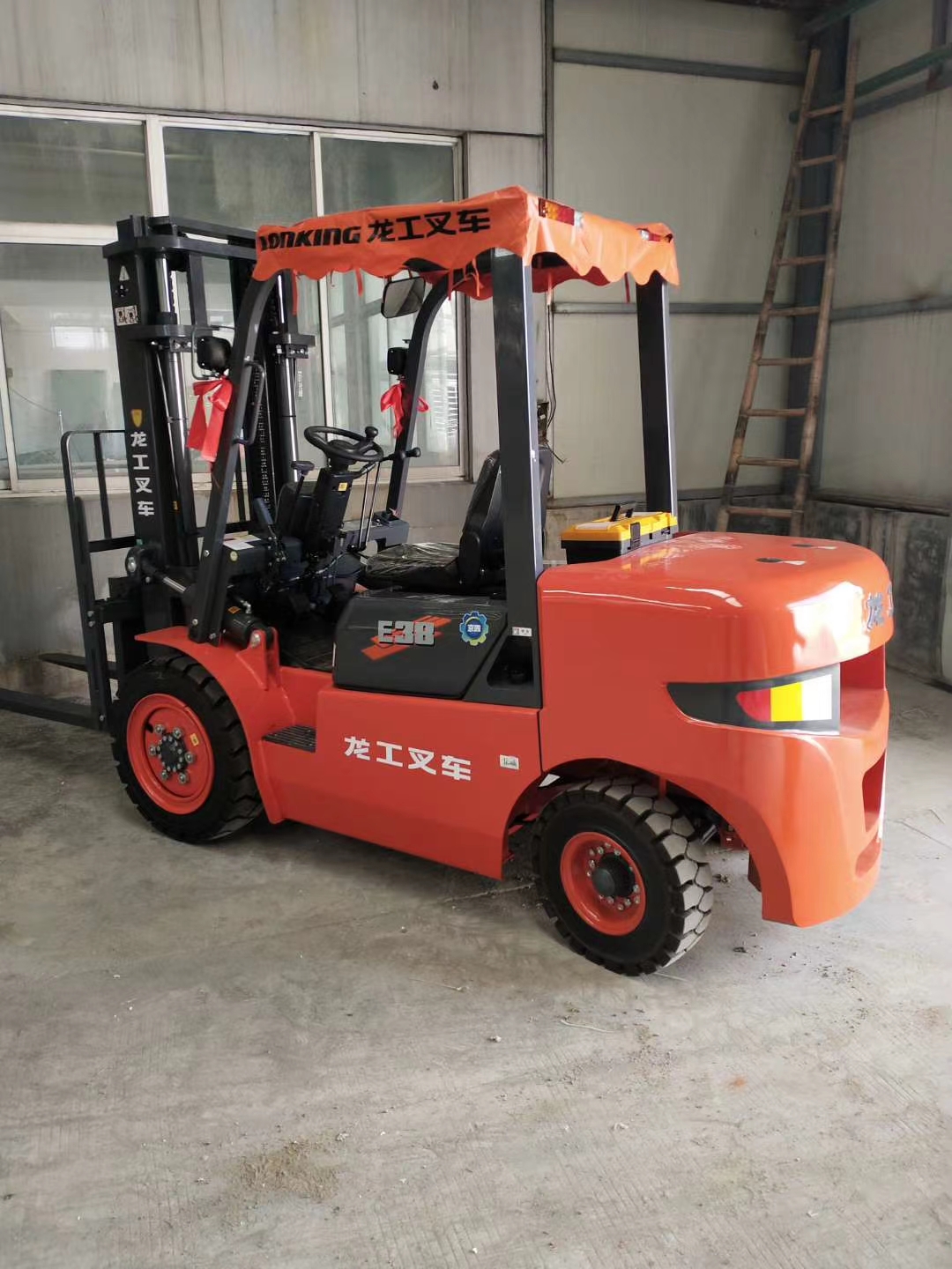 龍工內燃叉車CPC30