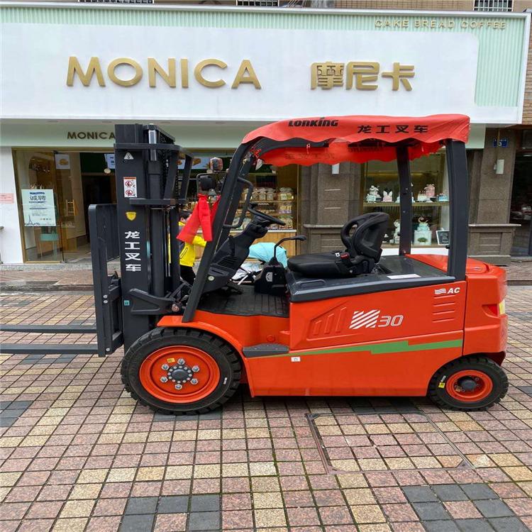 滁州電動(dòng)叉車(chē)