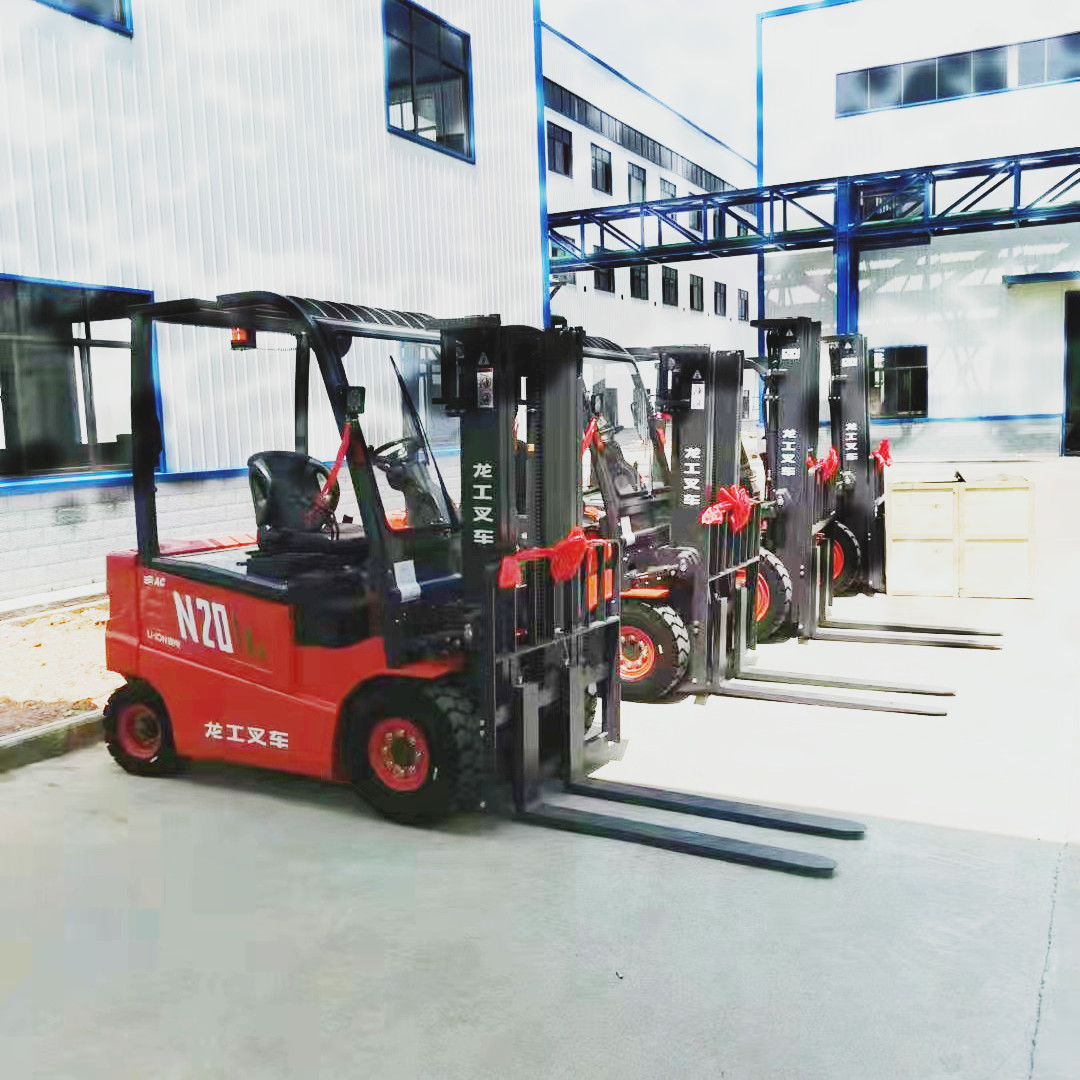 南京電動(dòng)叉車