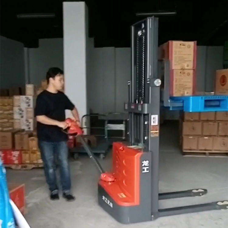 溧水電動(dòng)堆高車