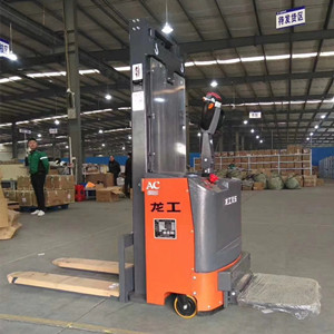 揚州電動堆高車要求上牌